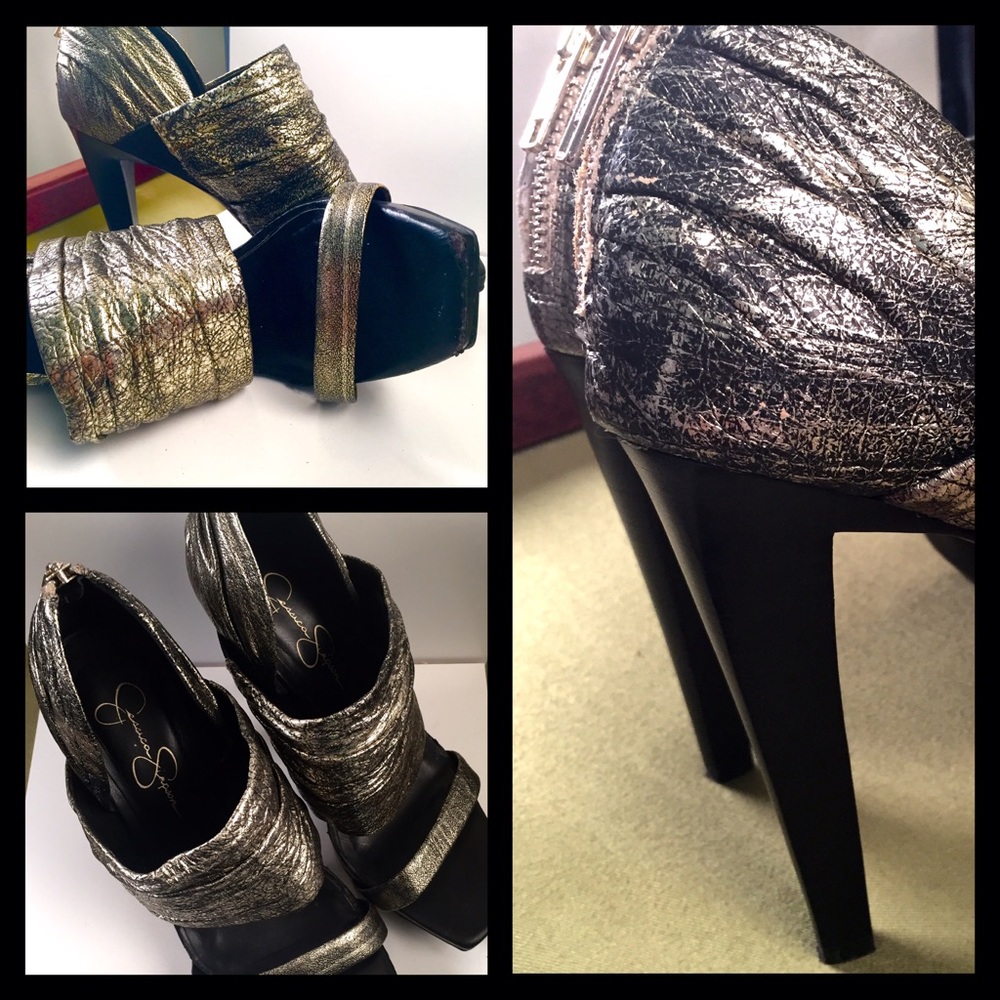 Jessica Simpson Gold Foil‎ Stilletoes💃👗🎀